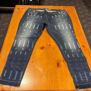 listing-status-banner